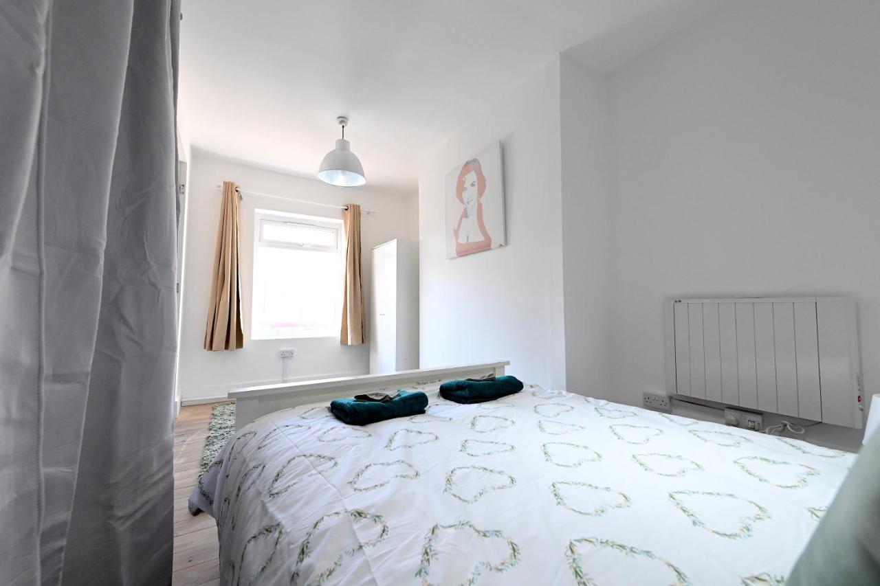 Fabulous Duplex Apartment In Dalston Junction Londyn Zewnętrze zdjęcie